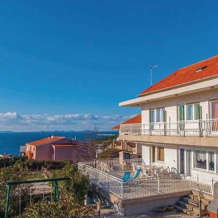 Cozy Home In Dolac With Kitchen Primošten المظهر الخارجي الصورة