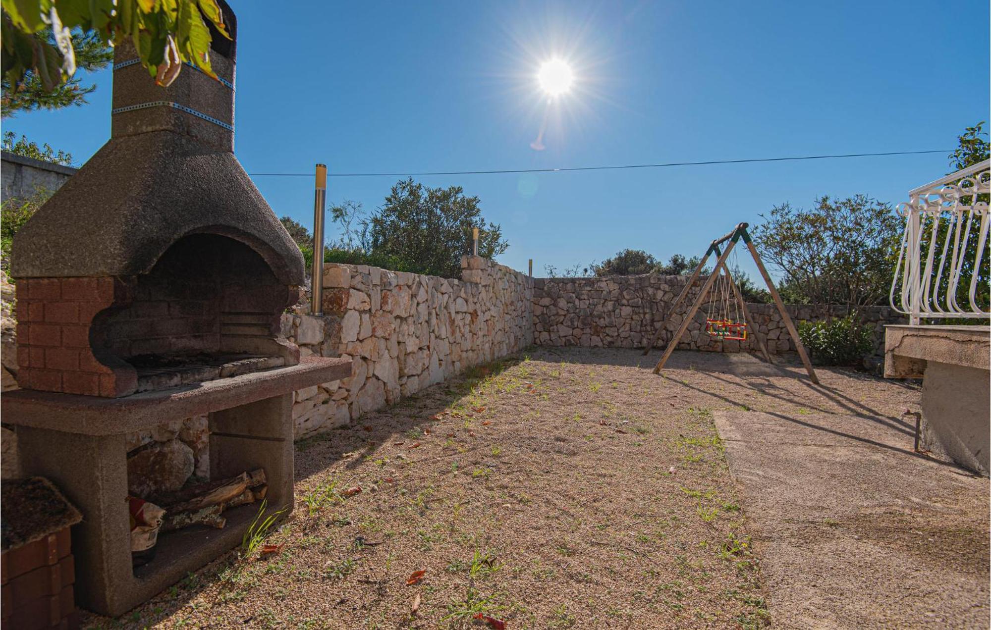 Cozy Home In Dolac With Kitchen Primošten المظهر الخارجي الصورة
