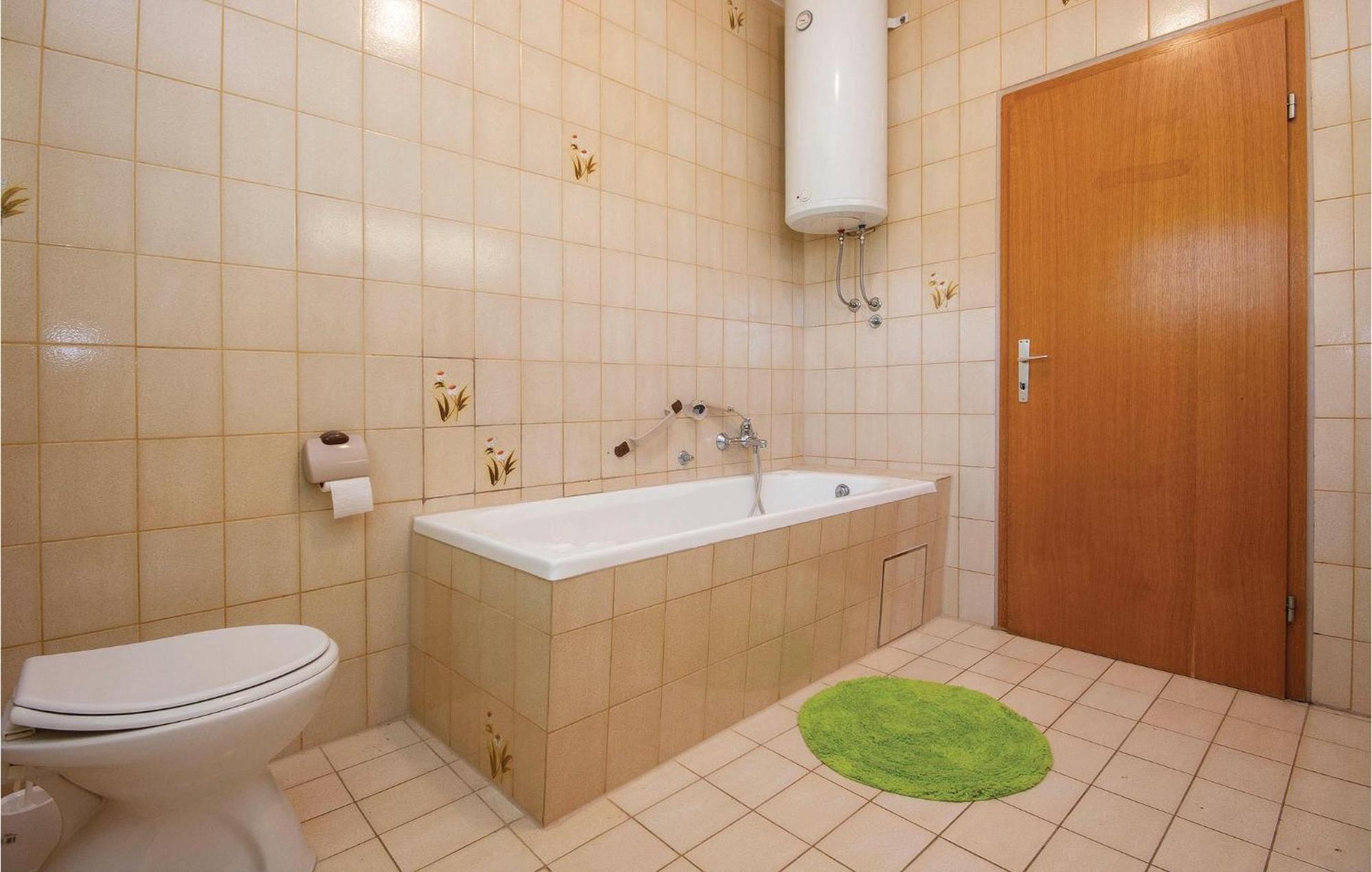 Cozy Home In Dolac With Kitchen Primošten المظهر الخارجي الصورة