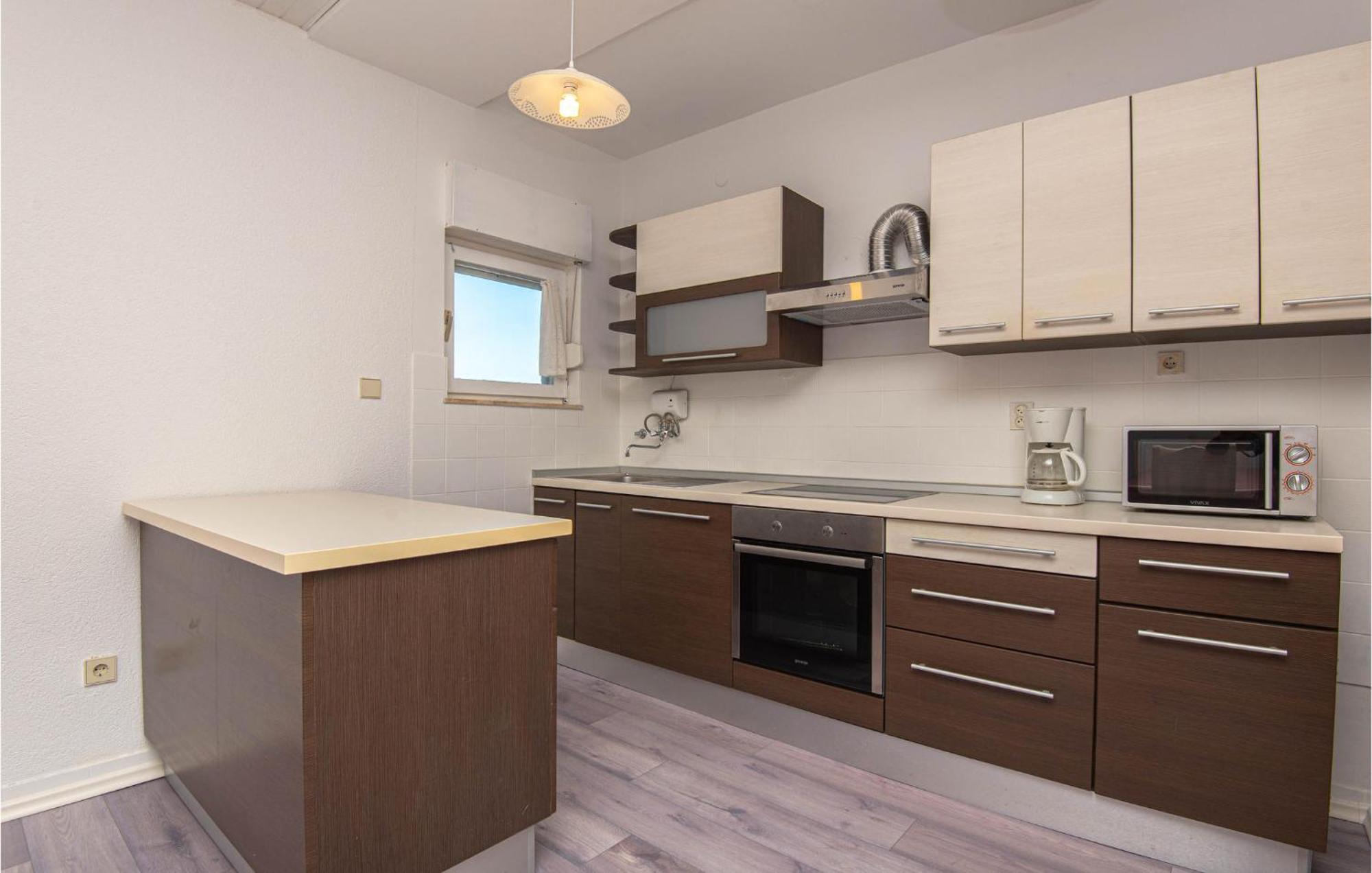 Cozy Home In Dolac With Kitchen Primošten المظهر الخارجي الصورة