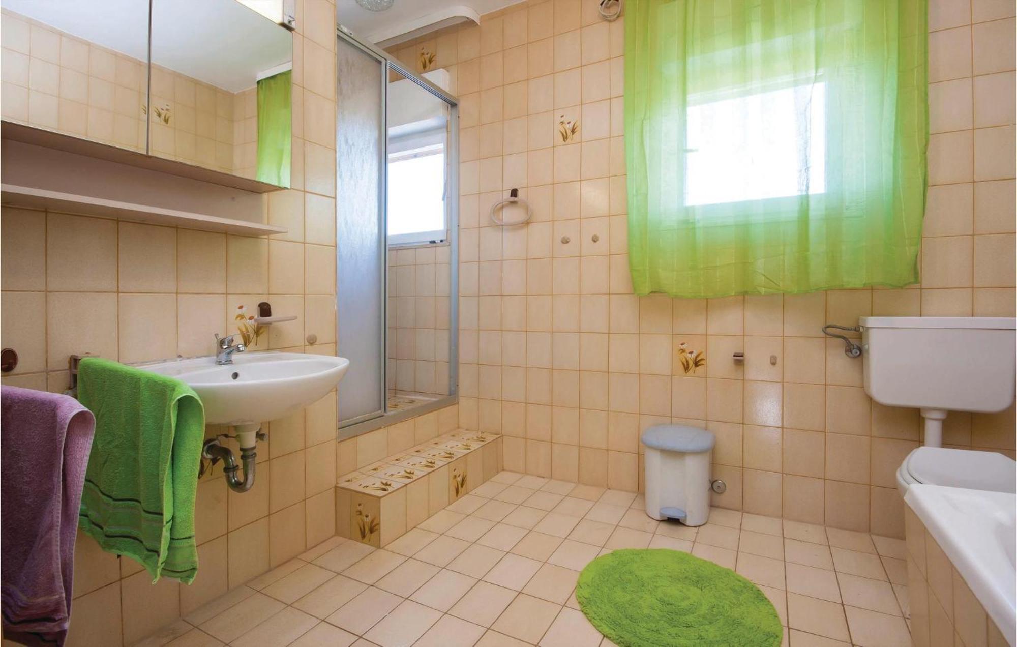 Cozy Home In Dolac With Kitchen Primošten المظهر الخارجي الصورة
