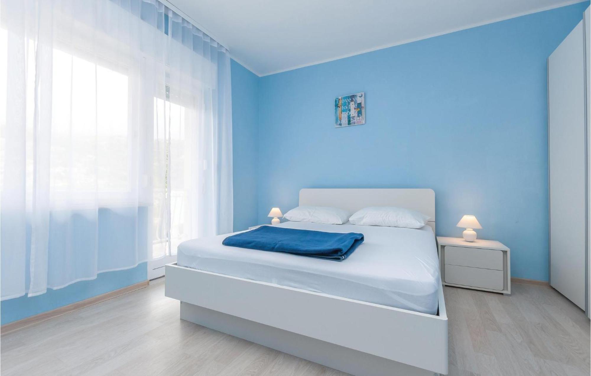 Cozy Home In Dolac With Kitchen Primošten المظهر الخارجي الصورة