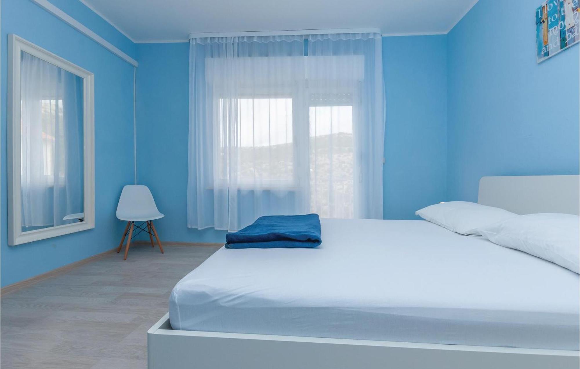 Cozy Home In Dolac With Kitchen Primošten المظهر الخارجي الصورة